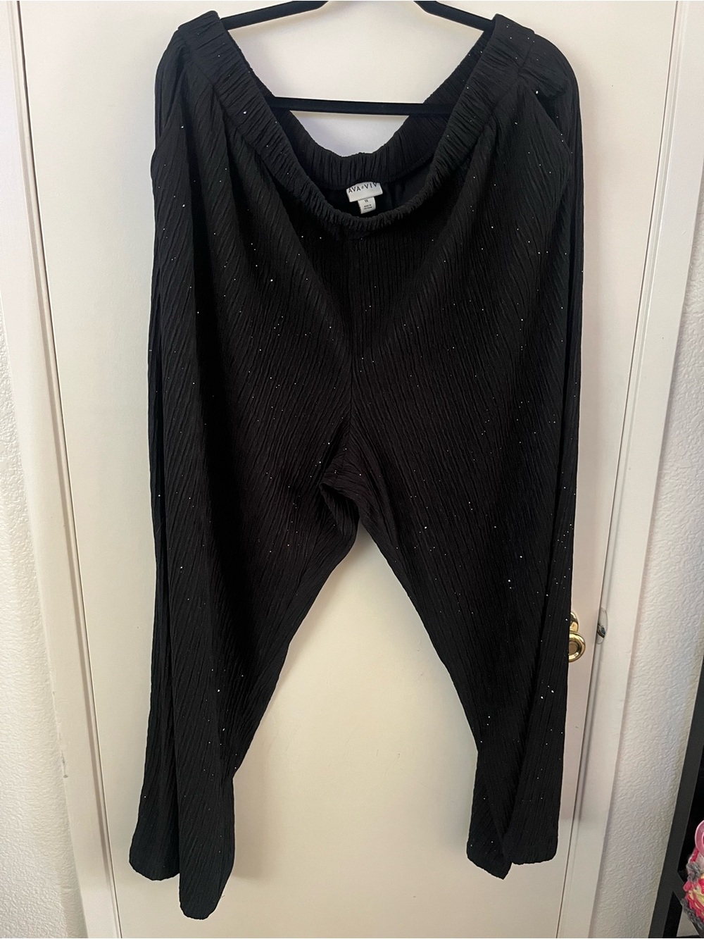 Ava & Viv Black Crinkled Top with Subtle Sparkle